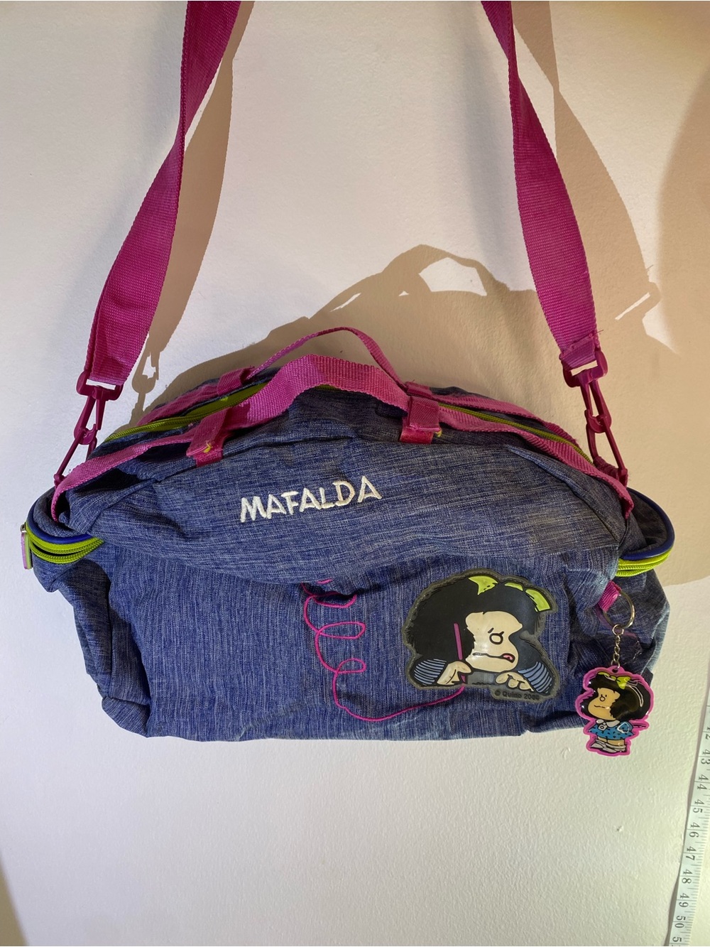 Mafalda Authentic Denim Crossbody duffle Bag vintage in Blue with Pink Strap